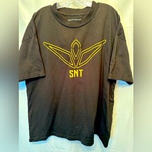 SNT Lifting Spirits T-Shirt Black With Gold Logo On Front Size XL